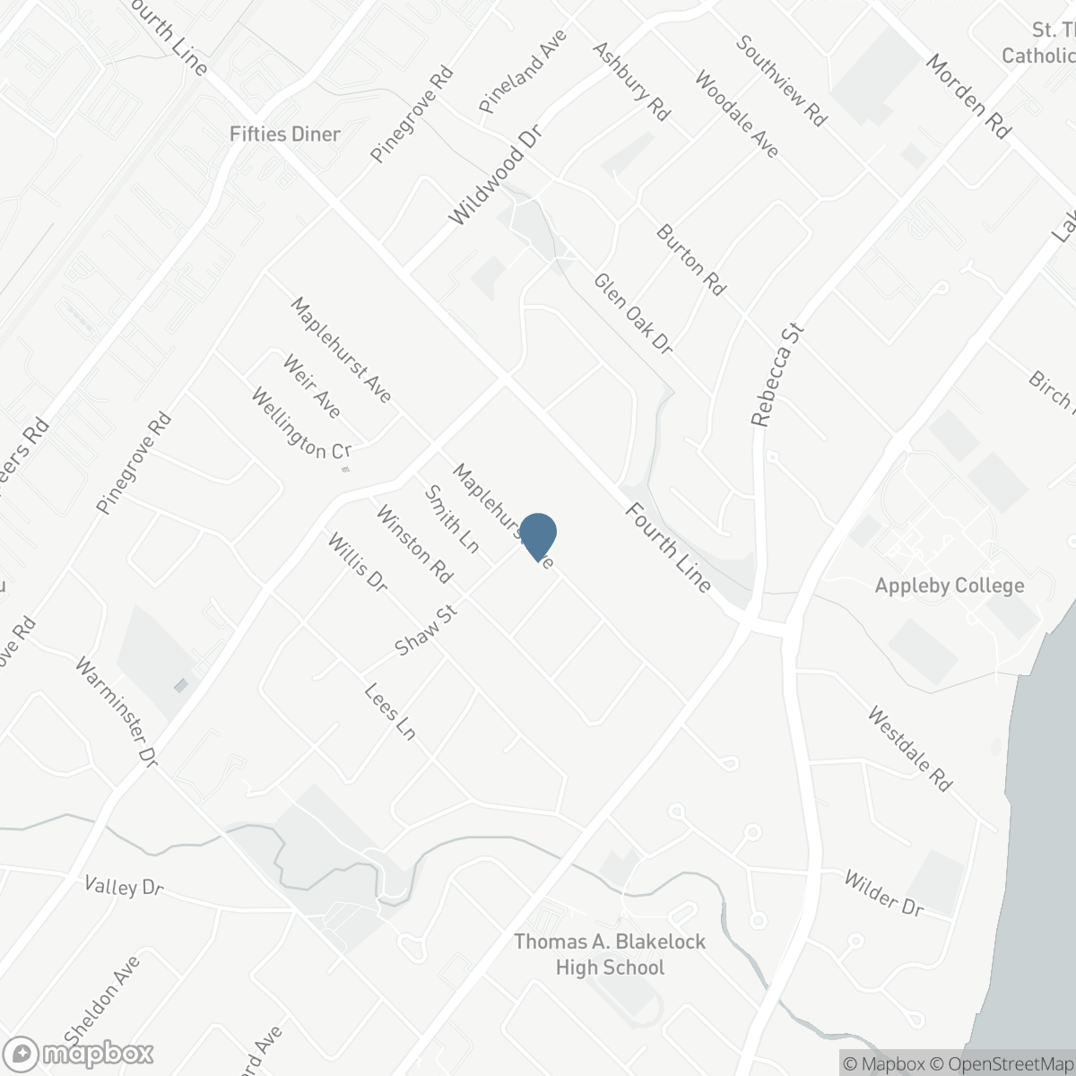 411 MAPLEHURST AVENUE, Oakville, Ontario L6L 4Y3
